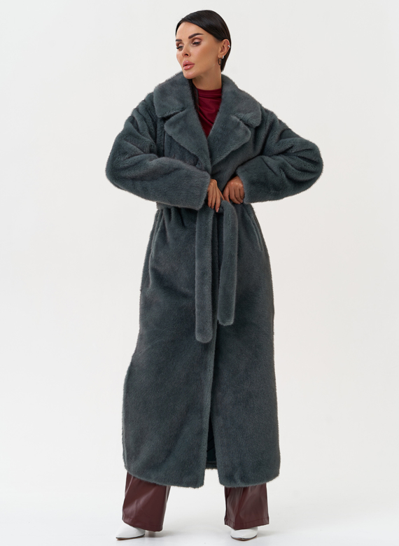 Женское пальто из эко меха в цвете ментол