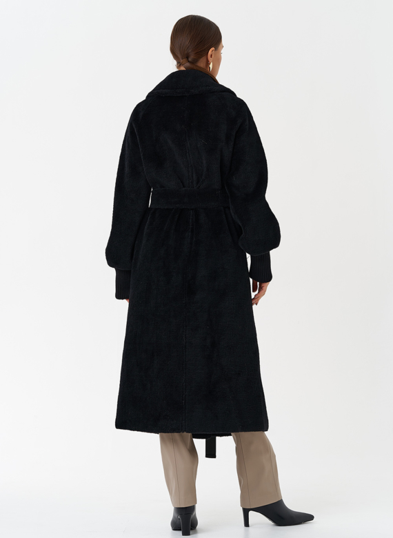 Пальто из шерсти с английским воротником