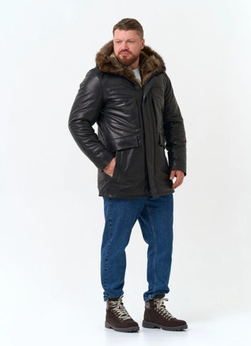 Мужская куртка с капюшоном на мехе из волка фото
