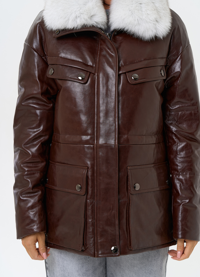 Коричневый кожаный пуховик модель № 31570 в кредит