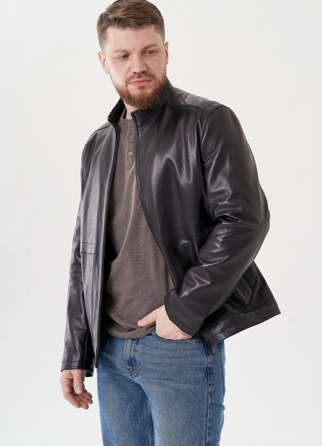 Мужская кожаная куртка  модель № 24436 в кредит