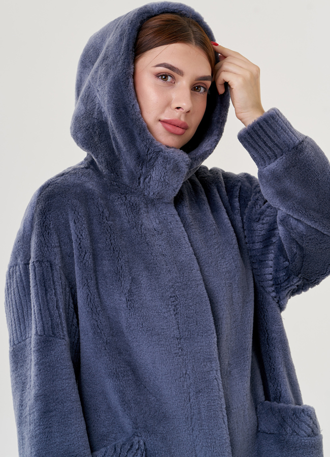 Женское пальто из шерсти с капюшоном  модель № 23522 универмаг малина